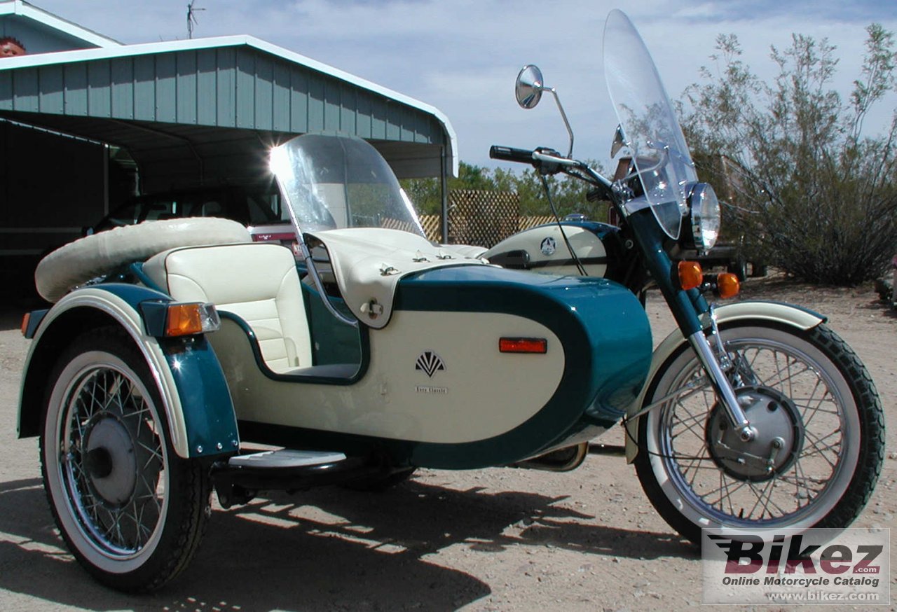 Big S. Modrzejewski de luxe picture and wallpaper from Bikez.com